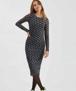 Moves Damen DEBINA Etuikleid Black