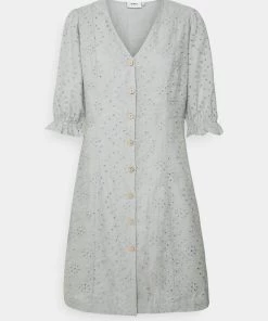 Moves Damen ARILLO Blusenkleid Slate Gray -Moves Offizieller Webshop 16a24f7129b043e9b7b98c55f0148a01