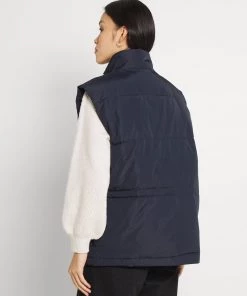 Moves Damen MOLANA Weste Navy Blazer -Moves Offizieller Webshop 1cb83feb4b994344b7a72e48d41ff5e8