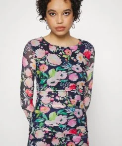 Moves DEBINA Freizeitkleid Black Damen -Moves Offizieller Webshop 212b26c5bbdc4217b23284d44e5d4fe5