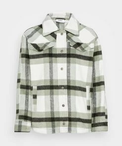 Moves Damen JAKLA Leichte Jacke Basil -Moves Offizieller Webshop 3721b7f668ba4a3b9004671db43301bc