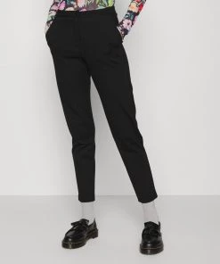 Moves EMALUNAS Stoffhose Black Damen