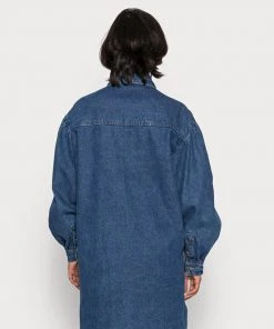 Moves Damen LIPI Freizeitkleid Medium Blue -Moves Offizieller Webshop 6a7528b13ecb48b39d95f4bcf51d287d