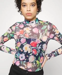 Moves FILANA Langarmshirt Black Damen -Moves Offizieller Webshop 6ba326f75fa1495c8f7c9f3c357219f0