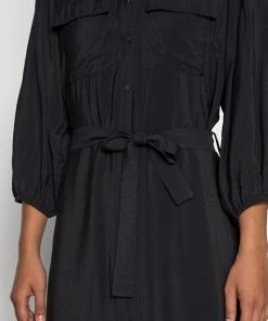 Moves GITLA Freizeitkleid Black Damen -Moves Offizieller Webshop 705cc9ef95464bc89efd39b9586a1958