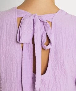 Moves Damen QUINTELLE Freizeitkleid Lavender -Moves Offizieller Webshop 70994cba8015419da5e437736416fdfe