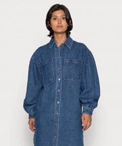 Moves Damen LIPI Freizeitkleid Medium Blue