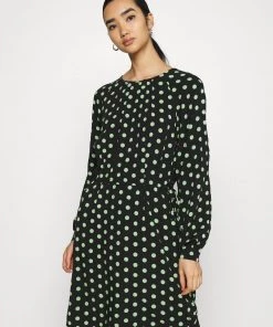 Moves ULLIA Freizeitkleid Black Damen