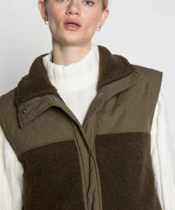 Moves ENORA Weste Deep Moss Damen -Moves Offizieller Webshop 7abfbc3bd3de472ab723f840fc0ceddb