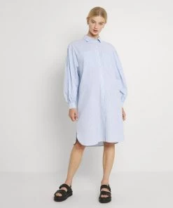 Moves Damen LIPI Blusenkleid Light Blue