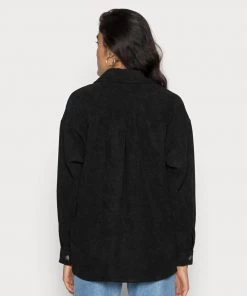 Moves SAVISA Hemdbluse Black Damen -Moves Offizieller Webshop 7bef0c7c095a4ba3872e28a4389f46b6