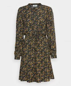 Moves DANABEL Freizeitkleid Black Damen -Moves Offizieller Webshop 8cef00c2180048c1abb9c313487c5cf3