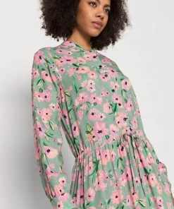 Moves TANISA Blusenkleid Black Damen -Moves Offizieller Webshop 9acac89b88964f19bbf5ebf33f158ca7