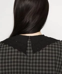 Moves Damen KALLI Bluse Smoked Grey -Moves Offizieller Webshop 9bbfd0bed3fa4713bbb0cc0f84e3595b