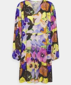 Moves Damen TAVIMO Freizeitkleid Black