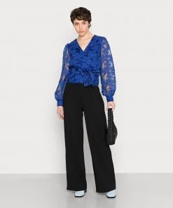 Moves Damen PATTI Langarmshirt Dazzling Blue -Moves Offizieller Webshop a5af9954507d4c99b2bbb835340ee49c