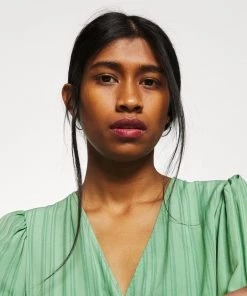 Moves Damen MALLAS Freizeitkleid Fair Green -Moves Offizieller Webshop b4cb5d7d055744b9aba2c7f9a303c8e0