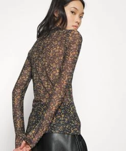 Moves Damen FILANA Langarmshirt Black 11 Moves Damen FILANA Langarmshirt Black -Moves Offizieller Webshop ba8c5f86f193485f94ae2726daba58bc