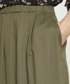 Moves Damen KIA MIDI A Linien Rock Military -Moves Offizieller Webshop bf16933c4e584231a557c8f65872db31