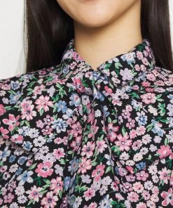 Moves ROSEGARDEN Hemdbluse Thistle Damen -Moves Offizieller Webshop c1fa7b44c7e64bfc88f873905fe2beaa