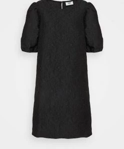 Moves Damen JASMINIA Freizeitkleid Black -Moves Offizieller Webshop c756f58cfde2488aa2faa22a2ee6c7b5