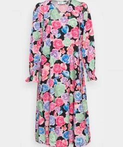 Moves DUELLA Freizeitkleid Black Damen -Moves Offizieller Webshop cd458de69e8846d4add48790eae2f8d1