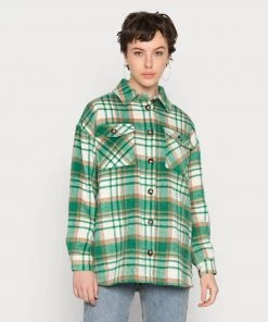 Moves Damen SAVISA Leichte Jacke Greenbriar