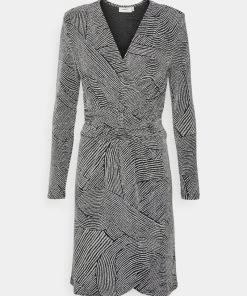 Moves Damen ISANNA Cocktailkleid/festliches Kleid Silver -Moves Offizieller Webshop d2a0f4023835449fbc9cf10fe3a4701f