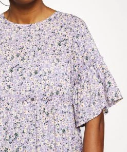 Moves Damen GIRAL DRESS Freizeitkleid Lavender Blue -Moves Offizieller Webshop d915eb0e63264cd5ab77254a71669172