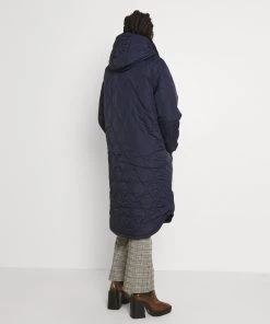 Moves Damen ANIMI Wintermantel Navy Blazer -Moves Offizieller Webshop e2350adff8cd4cec974c2b34284f1c45