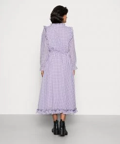 Moves Damen JALINA Freizeitkleid Thistle -Moves Offizieller Webshop e5adf6eb094a481083030774a6679134