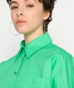 Moves Damen ELANU Bluse Greenbriar -Moves Offizieller Webshop edcf1a47beb344afb0dc2761216580c4
