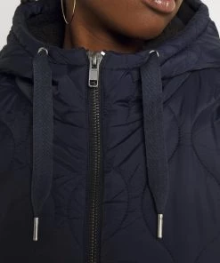 Moves Damen ANIMI Wintermantel Navy Blazer -Moves Offizieller Webshop eddb8cd359a0472b80d04e687ad0c4ed