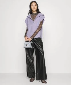 Moves Damen FILANA Langarmshirt Black 9 Moves Damen FILANA Langarmshirt Black -Moves Offizieller Webshop f9c99fe2577c49ad9694bf4a0ca76f5a