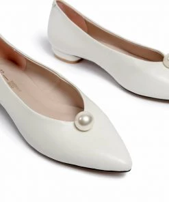 L37 EXTRAVAGANZA PLUS Klassischer Ballerina White Damen -Moves Offizieller Webshop 00ba45df21ad4fddb503888996bda3d2