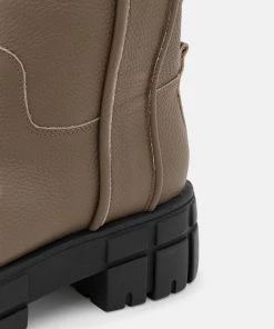 L37 IRREPLACABLE Plateaustiefel Brown Damen -Moves Offizieller Webshop 3ba03e3ddc86404cb030e4823300676c