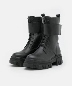 L37 Damen FEEL THIS MOMENT Plateaustiefelette Black -Moves Offizieller Webshop 3e91b19c74594a41957e27fbc59340de