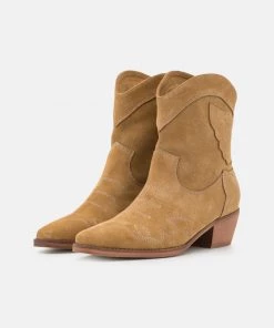 L37 WORK OF ART Cowboy /Bikerstiefelette Tan Damen -Moves Offizieller Webshop 50b950fc2ba8454d9e0230b592a7c3e8