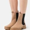 L37 REACT Plateaustiefelette Beige Damen -Moves Offizieller Webshop 67ce9a0b39de4767ac05494f9e860dcb