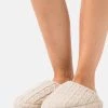 L37 WARM UP Hausschuh Beige Damen -Moves Offizieller Webshop 6ac43b7ef901472da64eb35f5bcf5ab5