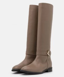 L37 MILLION REASONS Stiefel Brown Damen -Moves Offizieller Webshop 7fc5f282a86d43768c243e066e5b9786