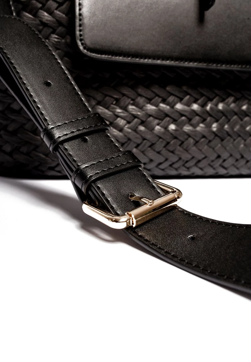 L37 Damen SHINE YOUR LIGHT Geldbörse Black 8 L37 Damen SHINE YOUR LIGHT Geldbörse Black – Bild 6