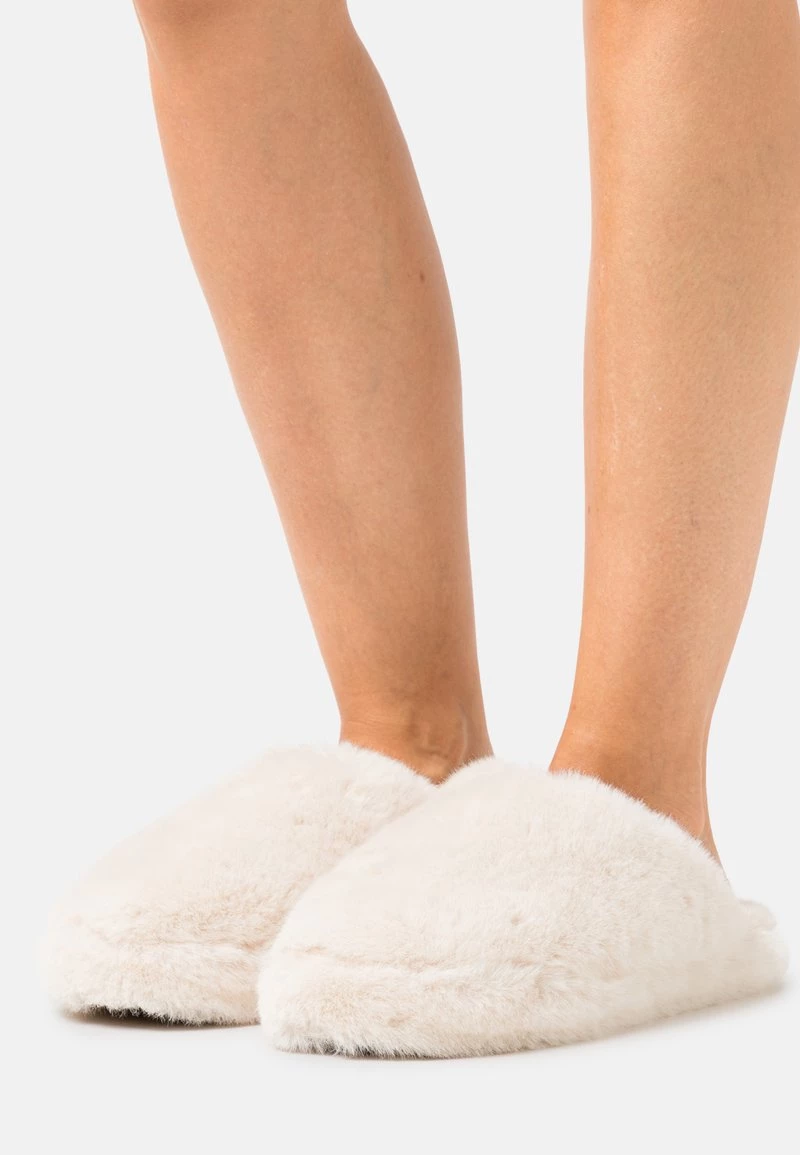 L37 Damen LITTLE FLUFFY CLOUDS Hausschuh Beige 3 L37 Damen LITTLE FLUFFY CLOUDS Hausschuh Beige