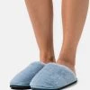 L37 LITTLE FLUFFY CLOUDS Hausschuh Blue Damen -Moves Offizieller Webshop d0be7cffc1444f1f980493360a10e2ac