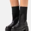 L37 CLOSE TO YOU Plateaustiefel Black Damen