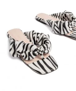 L37 Zehentrenner White And Black Damen -Moves Offizieller Webshop e84616ebde9d4db0b27bb7bcbc0c6230