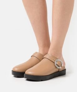 L37 Damen IN MY ARMS Pantolette Flach Tan