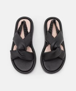 L37 Damen SWIMMING PLACES Riemensandalette Black 13 L37 Damen SWIMMING PLACES Riemensandalette Black -Moves Offizieller Webshop f91c9356f7f540758fbfbb52165f1982