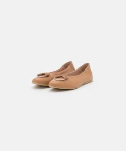 L37 Damen YELLOW RIVER Klassischer Ballerina Brown -Moves Offizieller Webshop f9ca4b0b858942a49e9795e4157222db